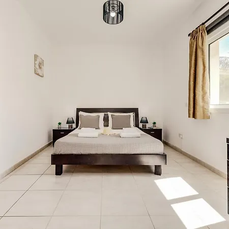 Rea Apartamento Paralimni